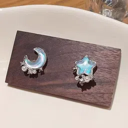 Krelin Star Shaped Studs Earrings-20