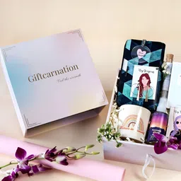 Giftcarnation Chic Essentials The Perfect Gift For Her-27