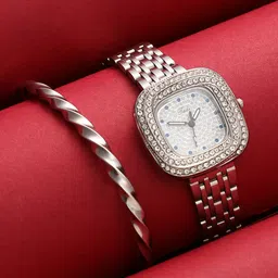 HAUTE SAUCE by Campus Sutra Women Set Of Embellished Block Watch & Bracelet SSM25_HSWB5141-image-18