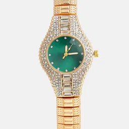haute sauce by  campus sutra HAUTE SAUCE by Campus Sutra Women Embellished Dial & Stainless Steel Bracelet Style Straps Analogue Watch image 2