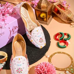 JM Looks Women Mojaris Flats-picture-15