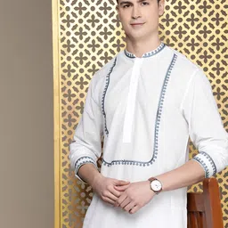 House of Pataudi Men Rozana Embroidered Kurta with Trousers-image-78