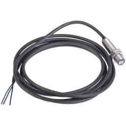 RS PRO Inductive Barrel-Style Proximity Sensor M12x1 4 mm Detection PNP 10-30 V DC, 2066140 image 3