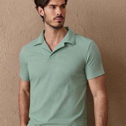 Genzy Men Self Design Polo Collar T-shirt-image-49
