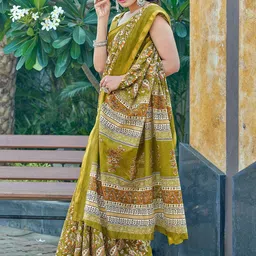 Pandadi Saree Paisley Printed Sarees-31