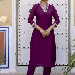 KALINI Floral Yoke Design Thread Work V-Neck Straight Kurta With Trousers & Dupatta-image-99
