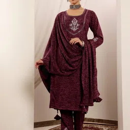Lative Colours of Fashion Floral Embroidered Woolen Straight Kurta With Trouser & Dupatta-15