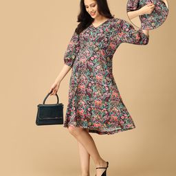 The Mom Store Cotton Knit Three Fourth Puffed Sleeves Floral Printed Maternity Dress With Nursing Access - Multi Colour-image-17