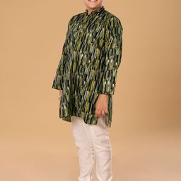The Mini Trunk Boys Abstract Printed Kurta with Pyjama image 3