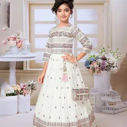 Lagorii Girls Embroidered Sequinned Ready to Wear Lehenga &-picture-21