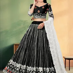 F Plus Fashion Net Semi-Stitched Lehenga Choli-image-40
