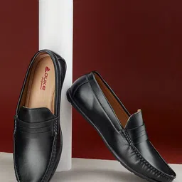 Duke Men Round Toe SharpStep Loafers-picture-57