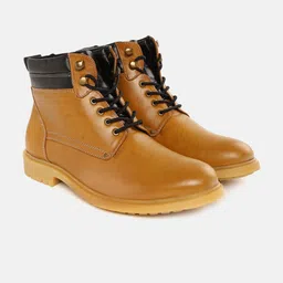 Roadster Men Tan Brown & Black Solid Mid-Top Flat Boots-image-16
