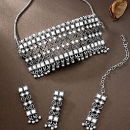 Peora Silver-Plated Kundan-Studded Jewellery Set-53
