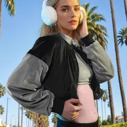 Stylecast X Hersheinbox Colourblocked Crop Varsity Jacket image 3