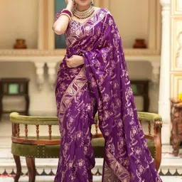 Parampara Ethnic Woven Design Majesty Soft Banarasi Silk Saree With Angelic Blouse Piece-picture-49