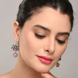 Anvik Contemporary Drop Earrings image 2