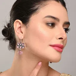 Anvik Contemporary Drop Earrings image 4