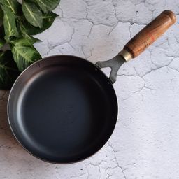 EarthBound Iron Fry Pan 10 inch-23