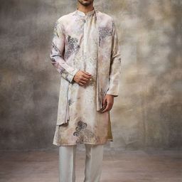 Rivaar By Rocky Star Floral Printed Mandarin Collar Kurta With Trousers With Dupatta-image-79