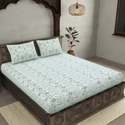 BED-SHEET.COM Green & White Ethnic Motifs 144 TC King Bedsheet with 2 Pillow Covers-picture-26