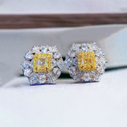 Designs & You Contemporary Studs Earrings-34