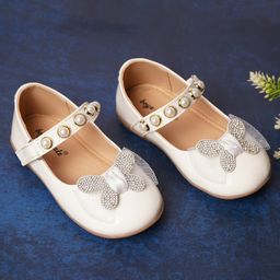 boyz n galz Stones Embellished Bow Applique Detailed Ballerinas - White-image-49
