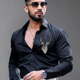 Metronaut Spread Collar Applique Regular Fit Casual Shirt-picture-27