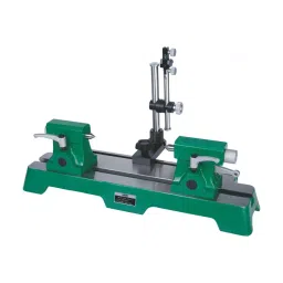 Insize Bench Center with 130 mm Center Height and 2 µm Runout Accuracy, 4788-400-3