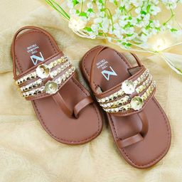 The Madras Trunk Strap Design Detailed Kolhapuri Sandals - Tan-image-11