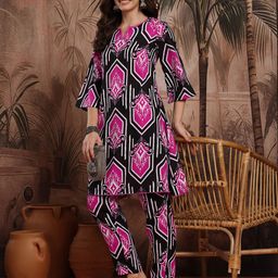 Sangria Abstract Print Regular Kurta with Trousers image 4