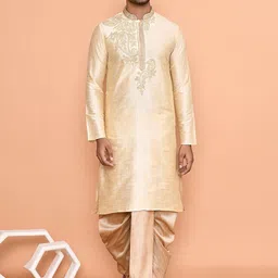 Arihant Rai Sinha Men Embroidered Regular Kurta with Salwar-picture-32