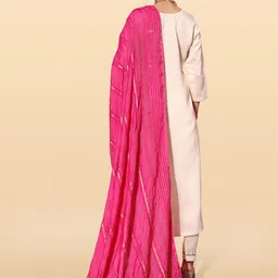 Anouk Rustic Floral Yoke Design Thread Work Straight Kurta With Trousers With Dupatta image 3
