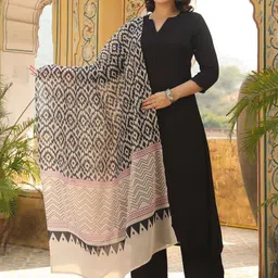 Anni Designer Women Regular Kurta with Trousers & With Dupatta-picture-12