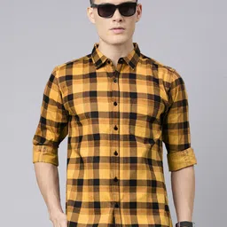 Metronaut Men Tartan Checks Opaque Checked Casual Shirt-image-56