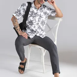TAHVO Men Relaxed Floral Casual Shirt-image-19