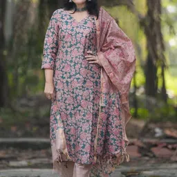 Aaghnya Printed Viscose Rayon Kurta Set-picture-41