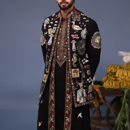 KALPRAAG Men Floral Embroidered Regular Sequinned Kurta with Trousers & With Dupatta image 5