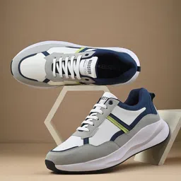 The Roadster Lifestyle Co Men Colourblocked Running Shoes-46