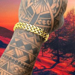 Dynamic Retail Global Gold Men Bracelet-image-0