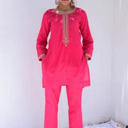Mera Rang Embroidered Pure Cotton Tunic With Trousers-image-29