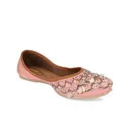 Anouk Women Embellished Ethnic Mojaris Flats-image-53
