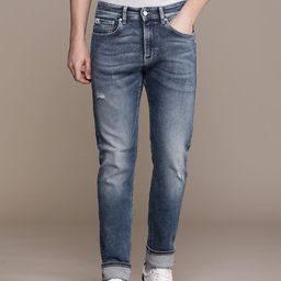 Calvin Klein Jeans Men Skinny Fit Low Distress Heavy Fade Stretchable Mid-rise Jeans-image-31