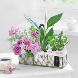 A Walk in the Garden Basket-image-62