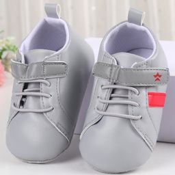 Cute Walk by Babyhug Velcro Closure Booties - Grey-picture-31