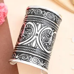 VOJ Silver-Plated Stainless Steel Oxidised Long Cuff Bracelet-picture-14