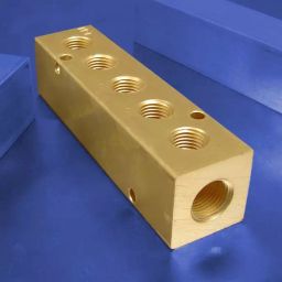 Techno Straight 6.35 mm (1/4 inch) Five Way Manifold Brass Pneumatic Coupling-8