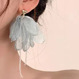 StyleCast x Revolte Floral Drop Earrings-picture-25