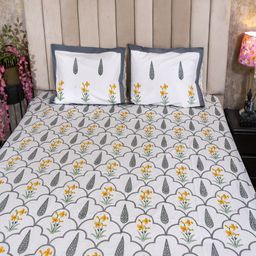 Hawamahal White & Grey Floral Printed 350 TC Cotton King Bedsheet Set 2.75 m x 2.75 m-image-42