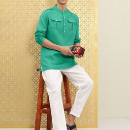 Ode by House of Pataudi Men Teal Green Solid Kurta with White Solid Trousers-picture-17